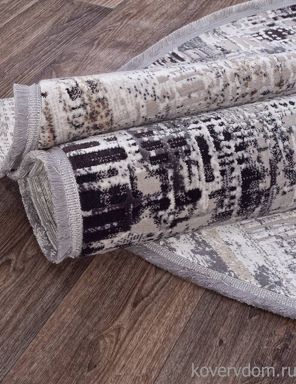 Ковер ROXANNE 17104 L.GREY / D.GREY Овал