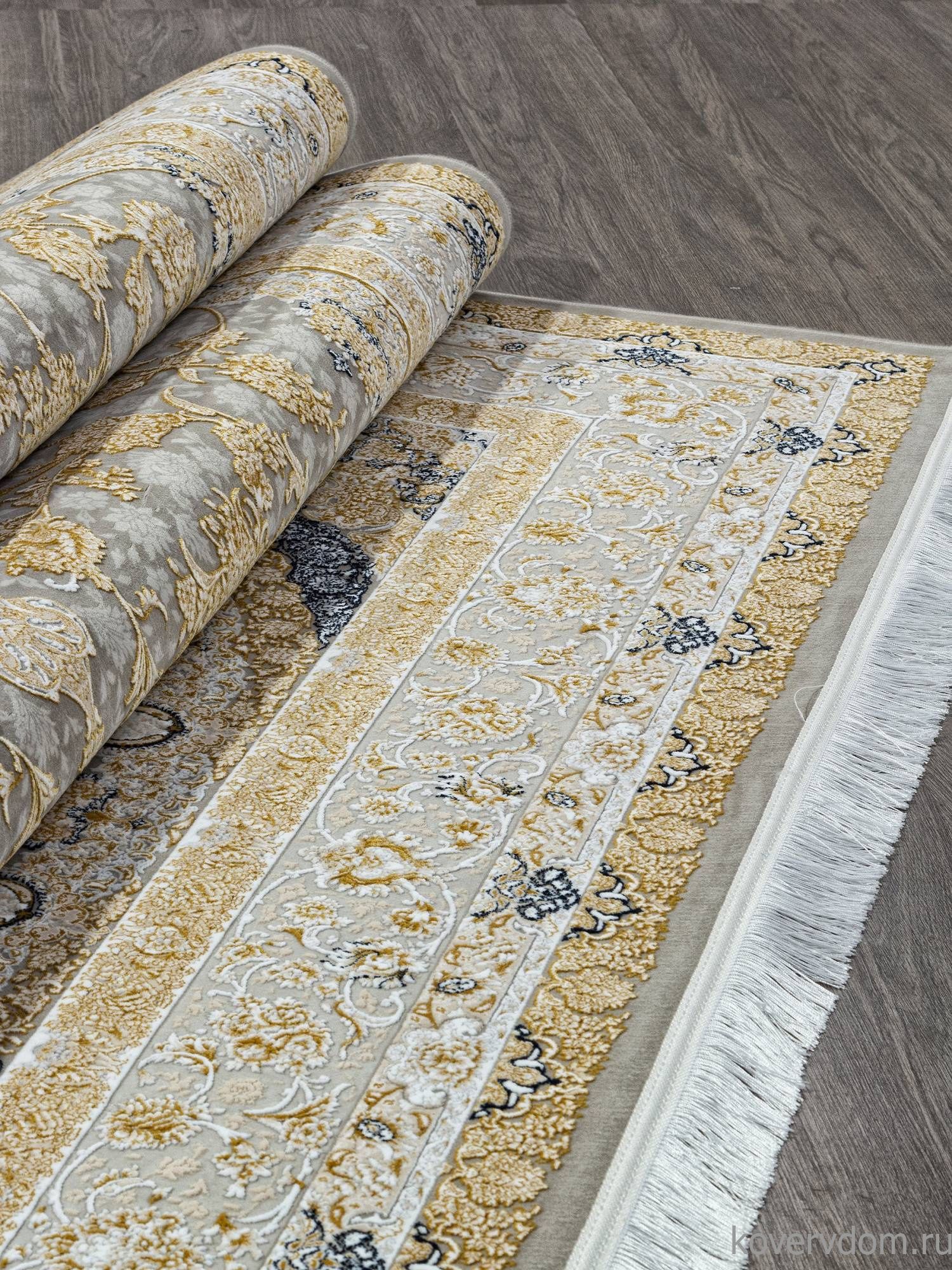 Ковер SALIMA 8010 000